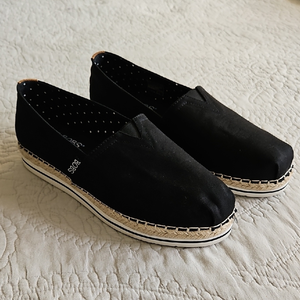 BOB'S By Skechers Black Canvas Espadrille Slip-on‎ Size 9.5